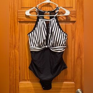 Black and White Striped Halter Swimsuit with mesh